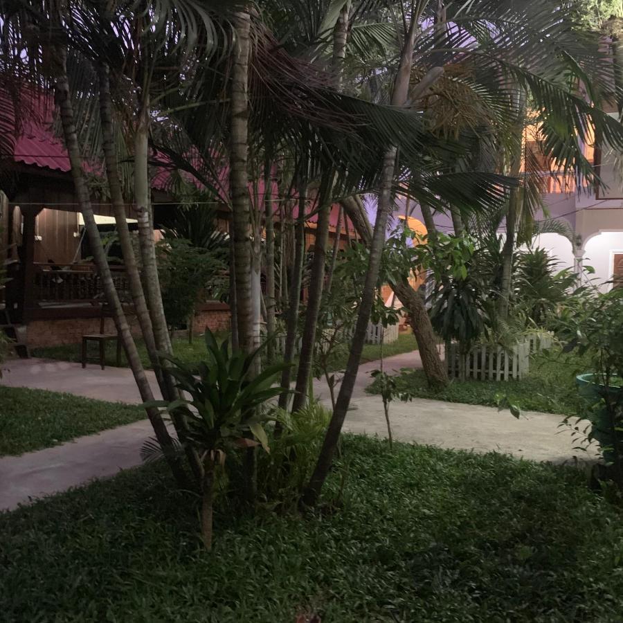 Ban Dondét 达洛姆旅馆酒店 外观 照片